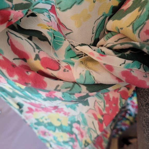 Vintage Floral Kimono Style Dressing Robe - Picture 10 of 13